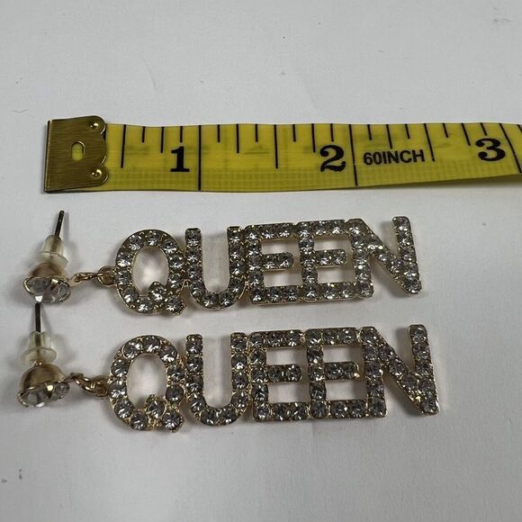 Queen Earrings Dangle Rhinestone Pierced Long But Not Heavy! Sparkle Gold Tone - Picture 7 of 8
